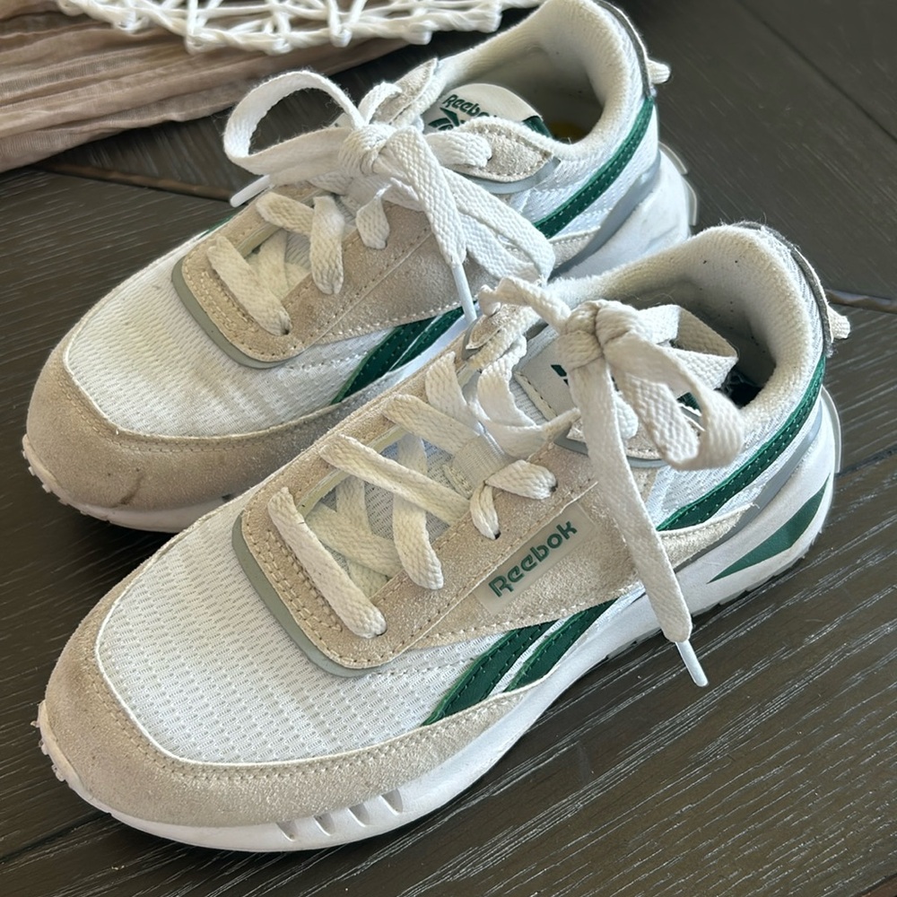 Size 13 Reebok kids